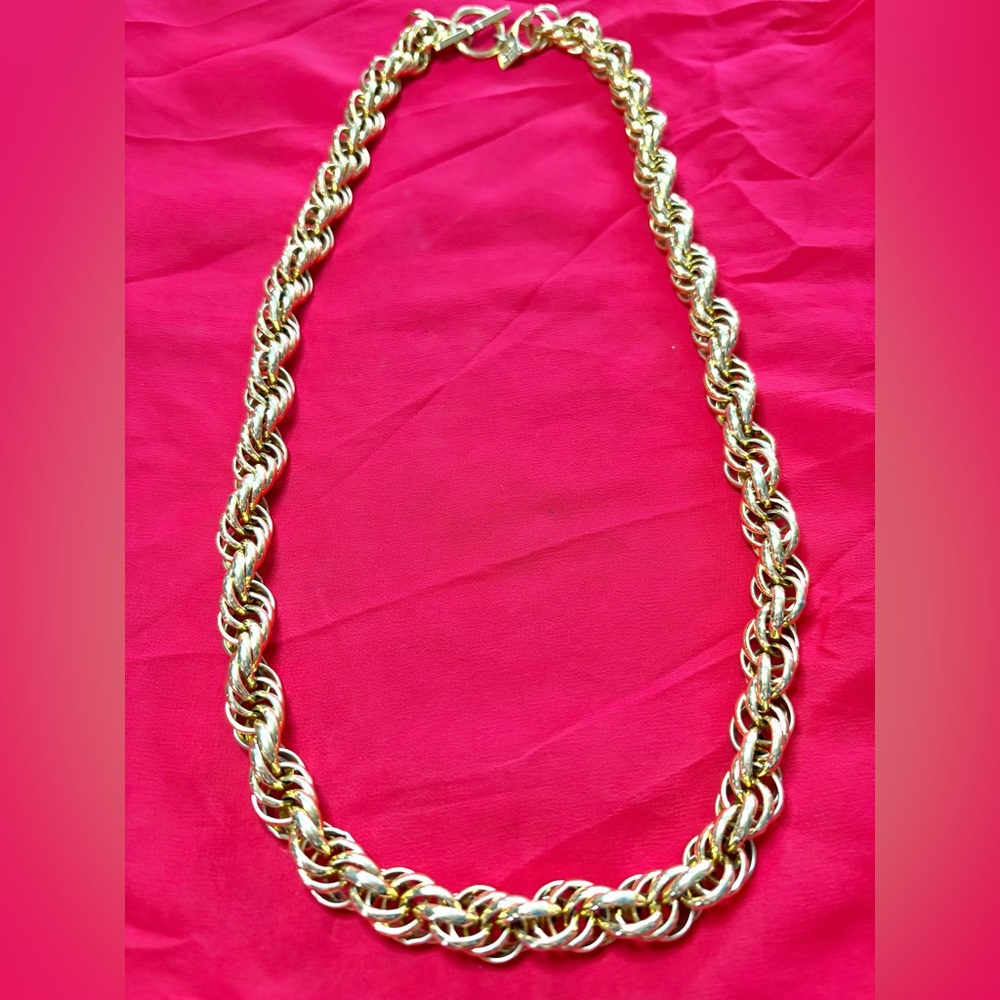 Vintage Anne Klein Gold Tone Knot Link Toggle Clasp Chunky Statement Necklace